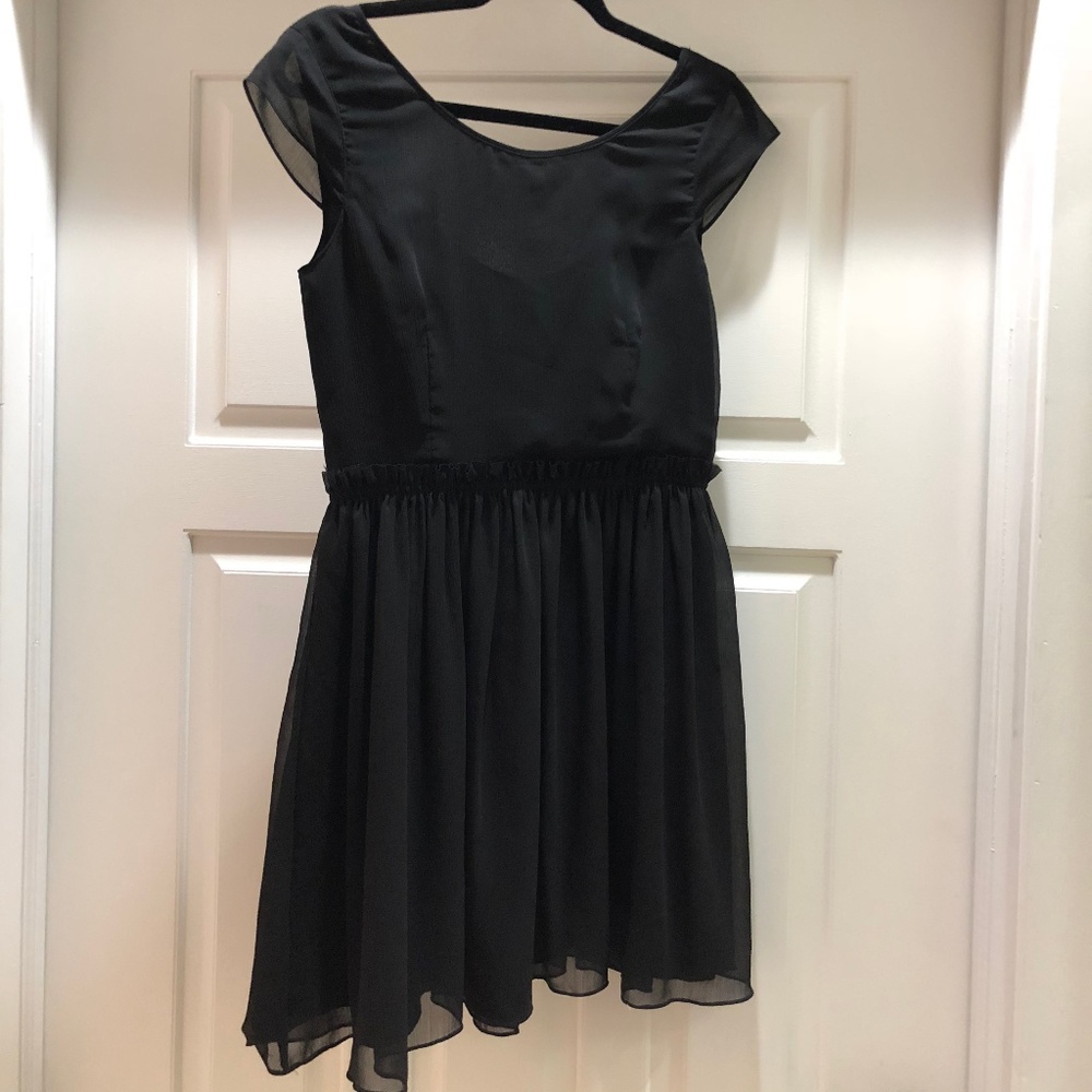 PRICE DROP Artizia Talula Dress